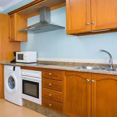 Apartment Nuevo Con Balcones Y Aire Solo Familias Y Parejas *