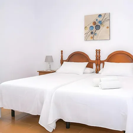 Nuevo Con Balcones Y Aire Solo Familias Y Parejas