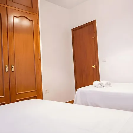 Nuevo Con Balcones Y Aire Solo Familias Y Parejas *